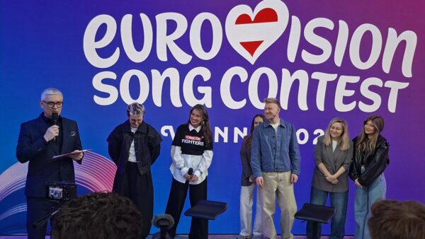 Piotr Dyja / Misja Eurowizja